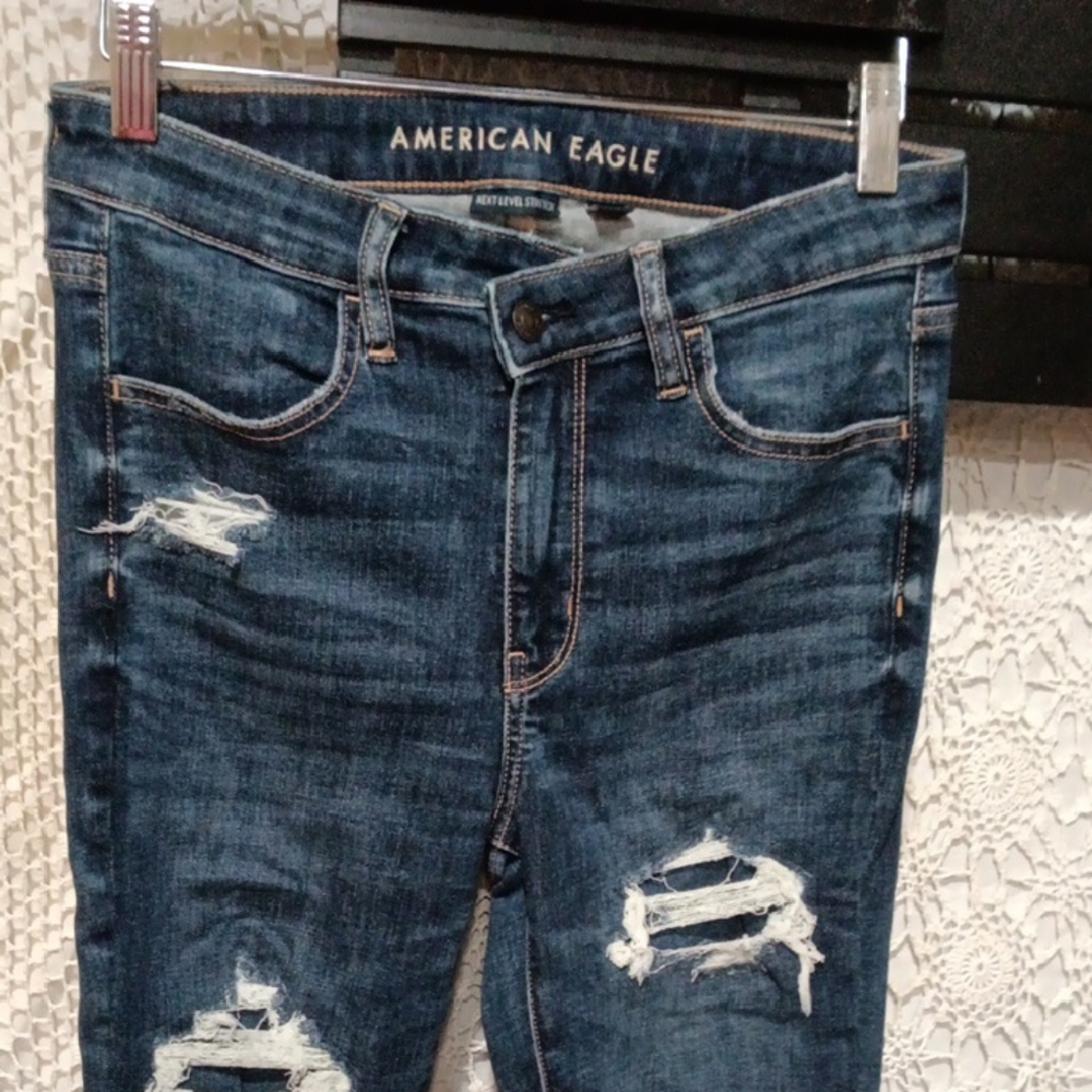 American Eagle Outfitters Women's Dark Blue Distressed Skinny Jeans